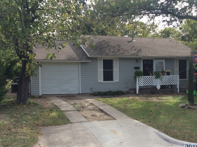 Primary Photo - 3617 Bonnie Dr