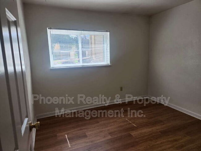 Building Photo - 40 S Boulder Cir