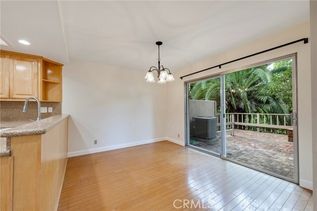 Building Photo - 838 Glenwood Cir