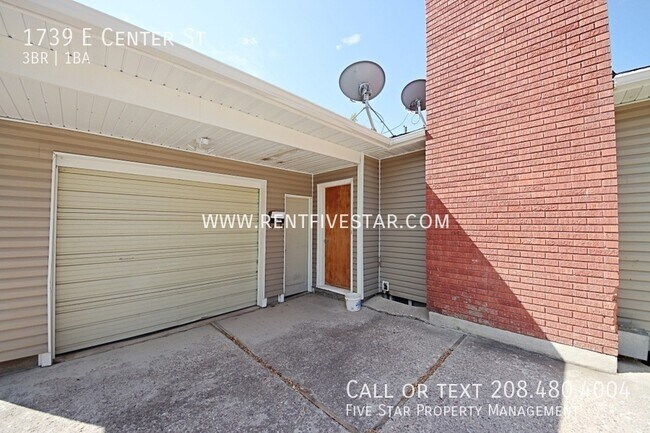 Building Photo - 1739 E Center St