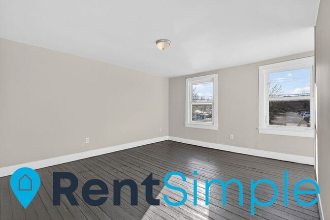 Building Photo - 317 Prince Edward St