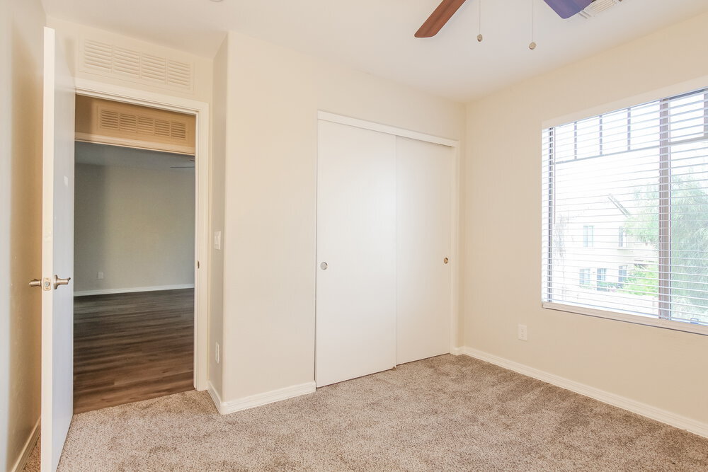 Building Photo - 6815 N 129th Dr