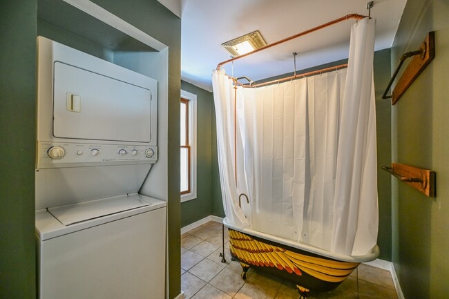 Building Photo - 12400 McDougal Rd