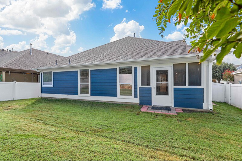 Building Photo - 5021 Meyers Ln