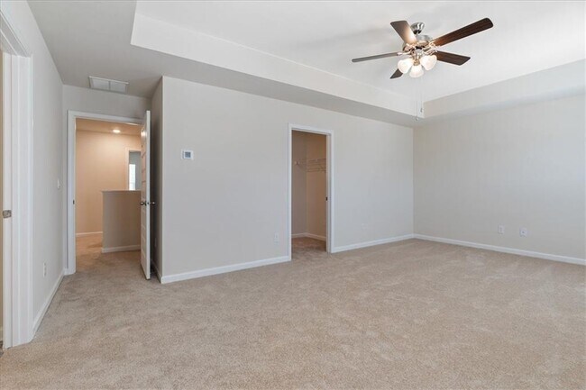 Building Photo - 1508 Brangus Dr