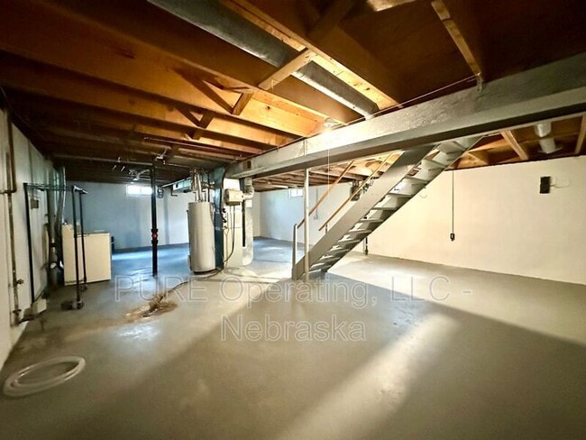 Building Photo - 12735 B St