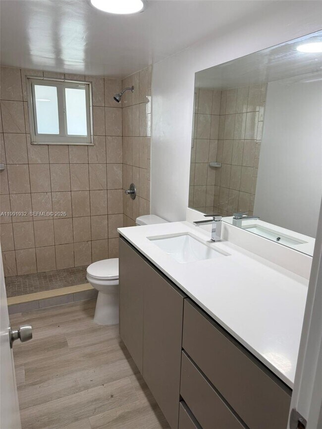 Building Photo - 7251 SW 82nd St