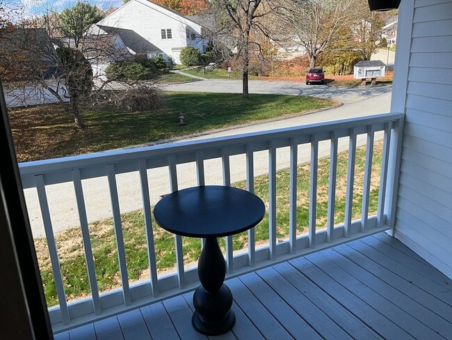 Building Photo - 15 Windsor Ct