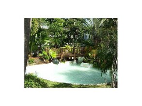 Building Photo - 5321 NE 24th Terrace