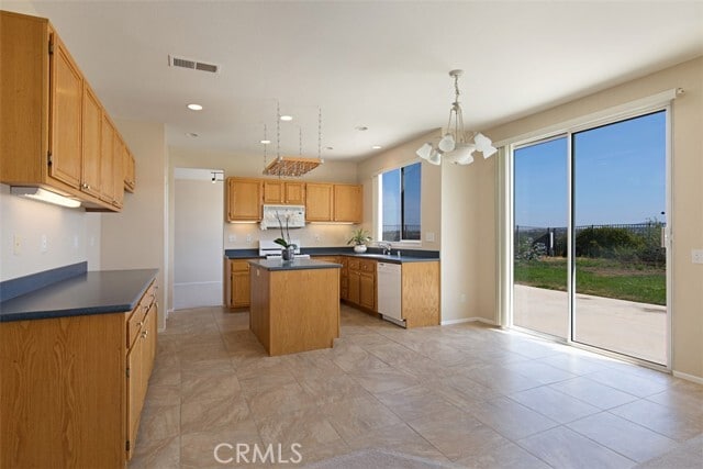 Building Photo - 32868 Levi Ct