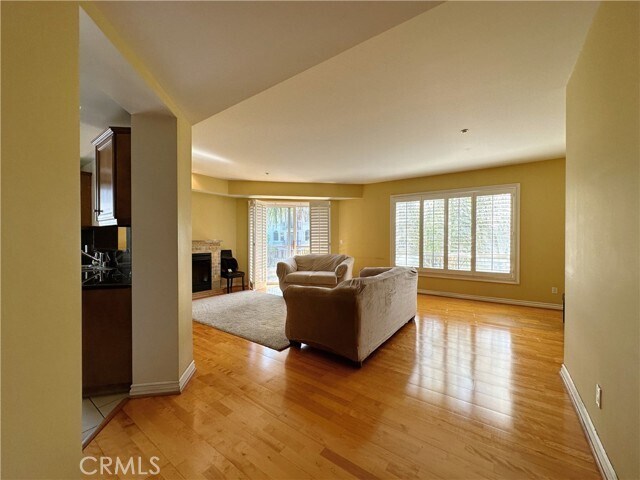 Building Photo - 320 S Willaman Dr
