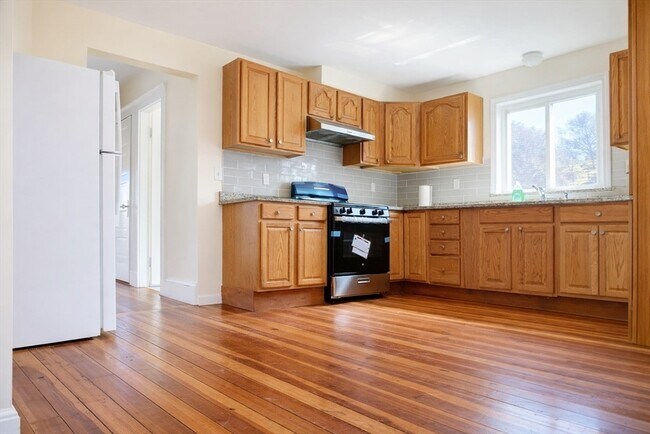 Building Photo - 135 Independence Ave