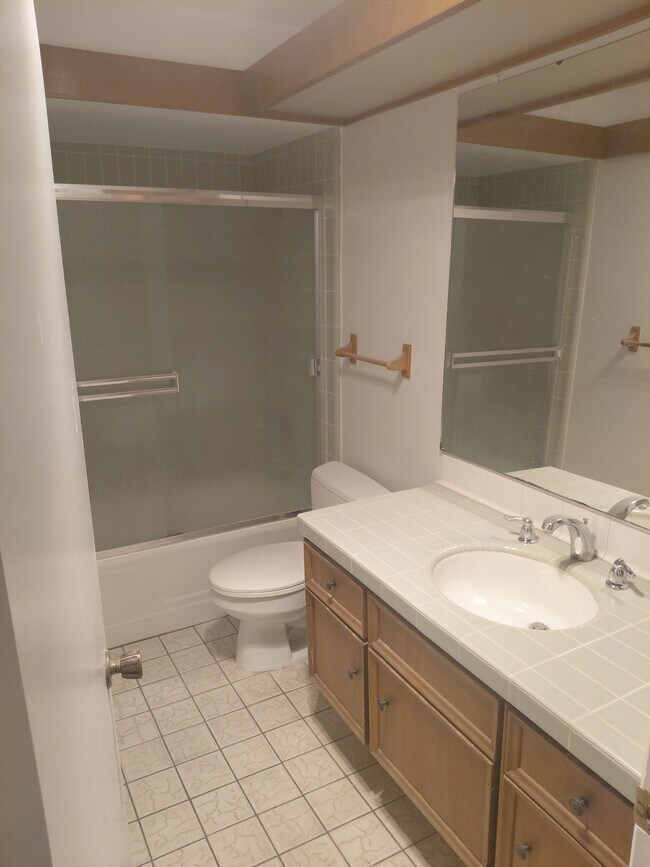 Building Photo - 4607 Collwood Ln