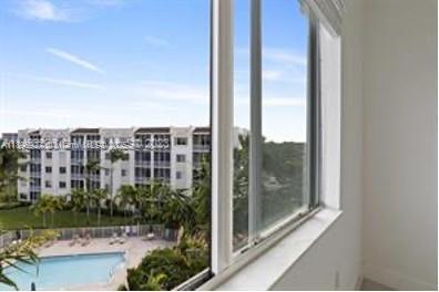 Building Photo - 3600 Oaks Clubhouse Dr