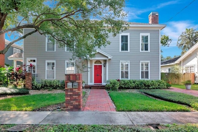 Primary Photo - 2408 W Jetton Ave