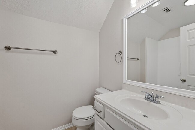 Building Photo - 22 Frontera Cir