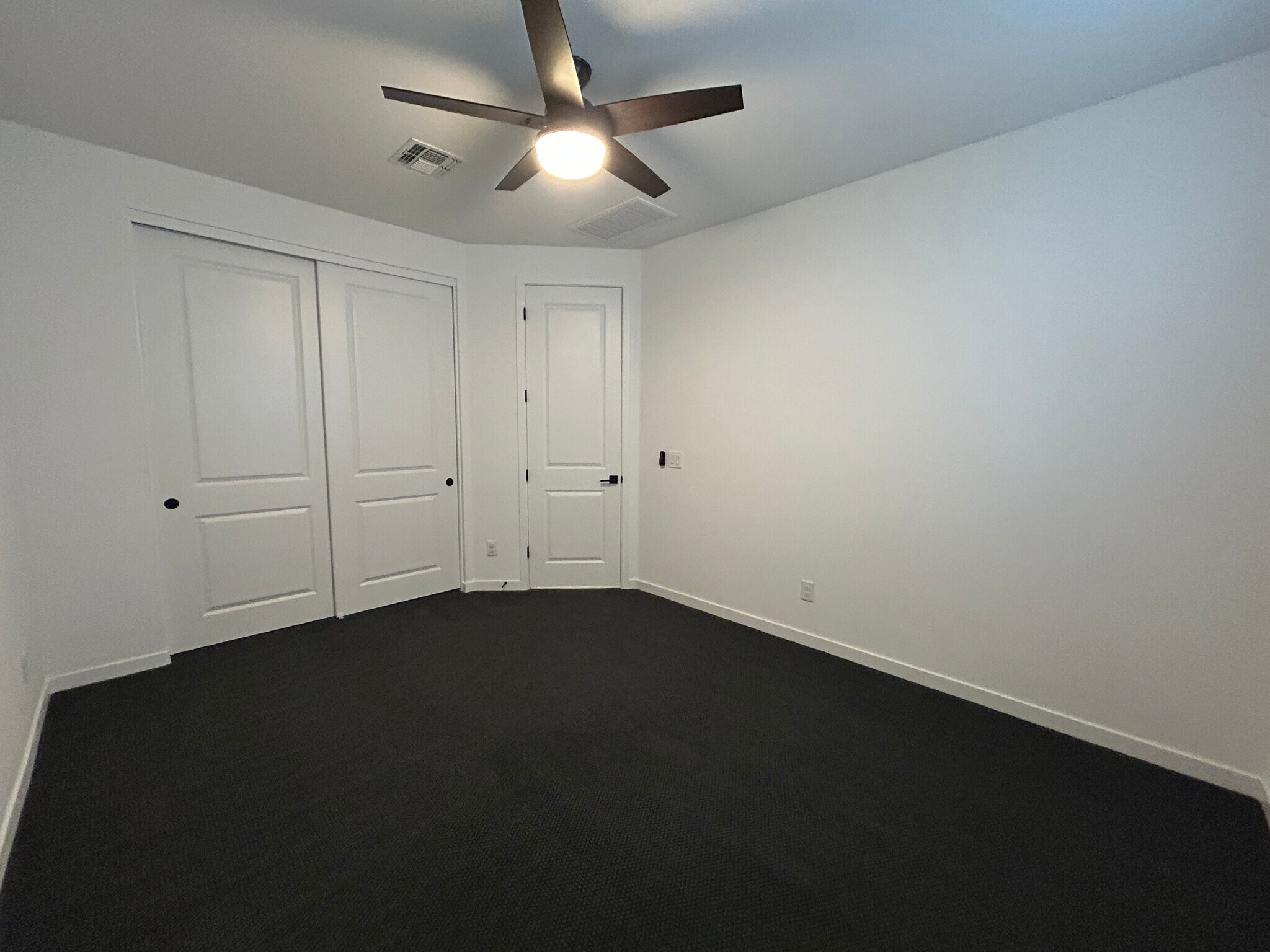 Building Photo - 21357 E Macaw Dr