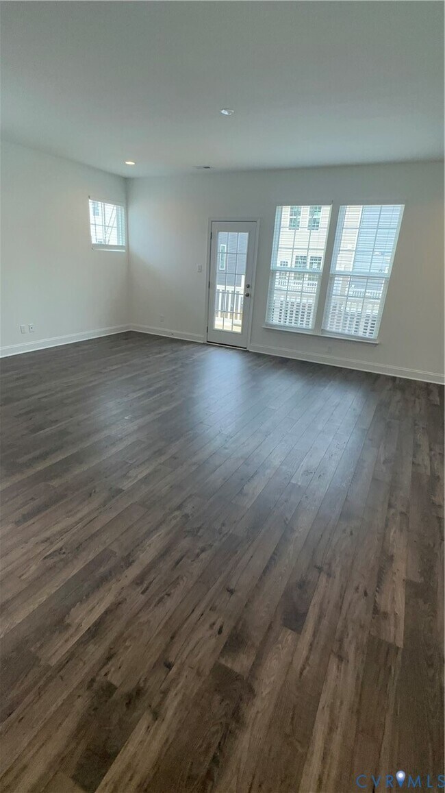 Building Photo - 6984 Leire Ln