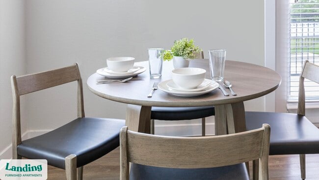 Building Photo - 2201 S 900 E