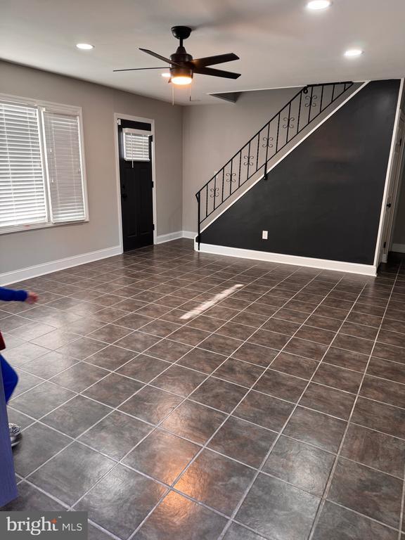 Building Photo - 129 Pheasant Ln