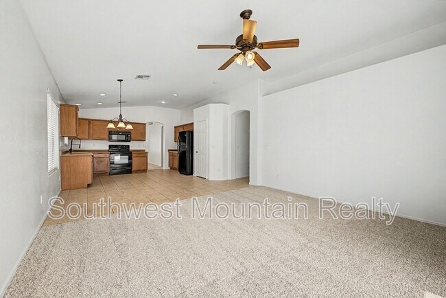 Building Photo - 1237 W Fruit Tree Ln