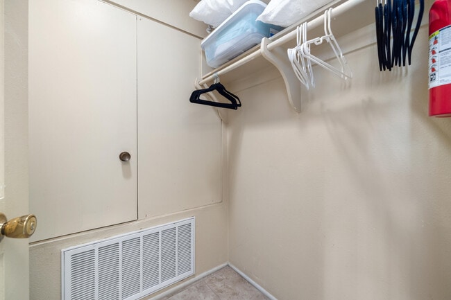 Building Photo - 78200 Cortez Ln