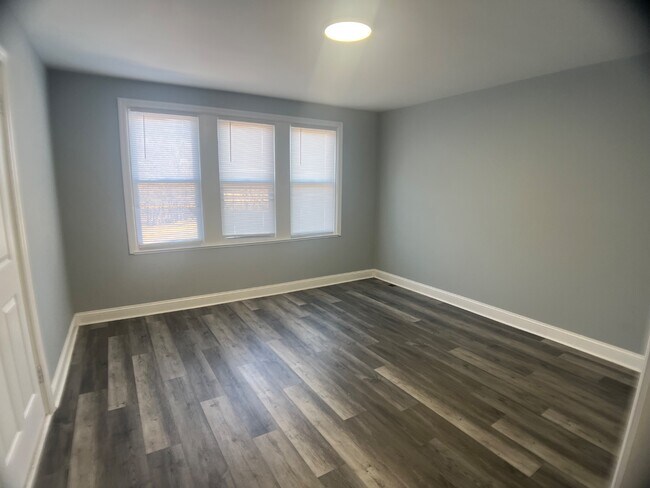 Building Photo - 6716 Cobbs Creek Pkwy