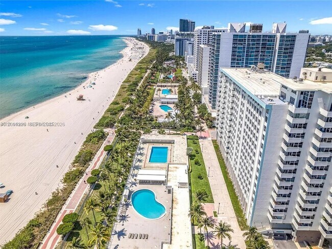 Building Photo - 2899 Collins Ave