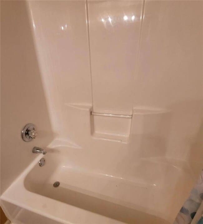 Building Photo - 1130 Lee Whatley Dr