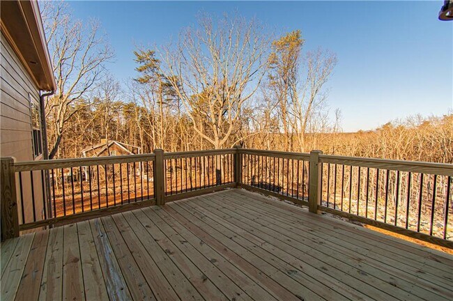 Building Photo - 386 Mulberry Cir