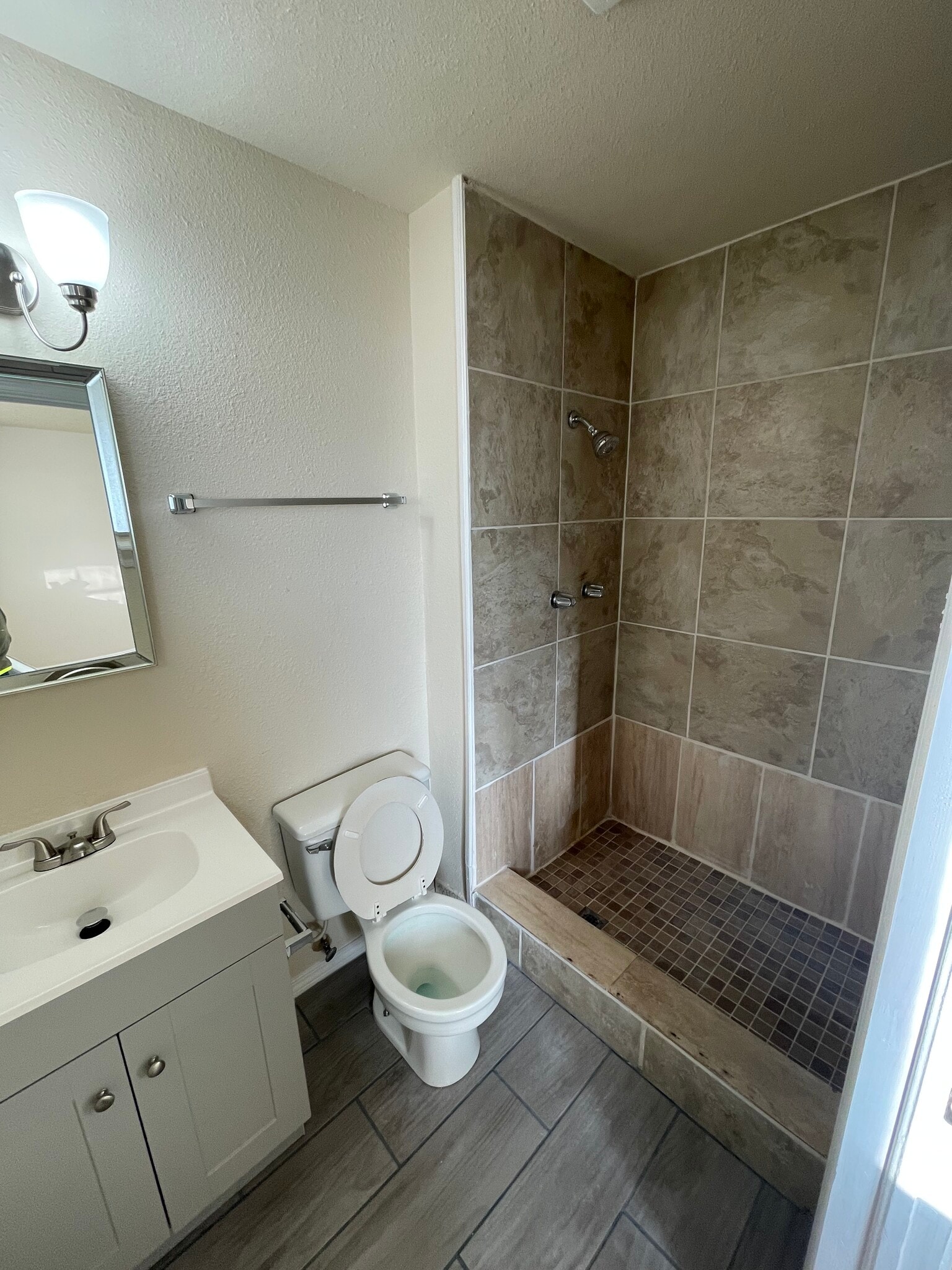 Building Photo - 4740 Tumbleweed Ave