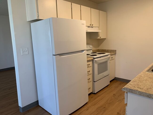 Floorplan - S815 - Star Apartments