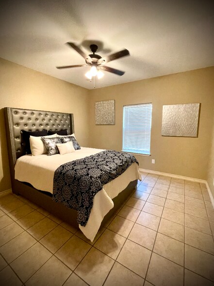 Building Photo - 110 Colorado St