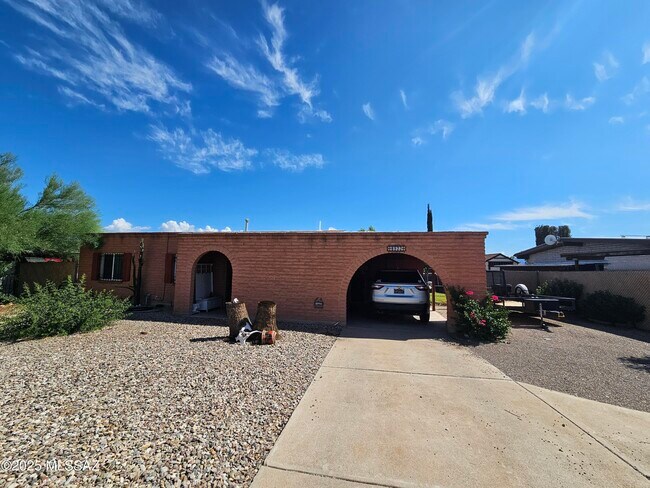 Building Photo - 8933 E Old Spanish Trail