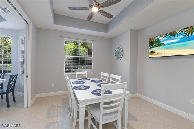 Building Photo - 7837 Hawthorne Dr