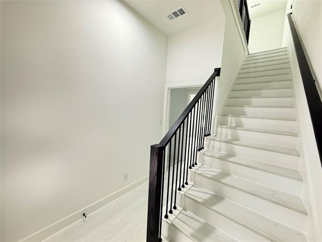 Building Photo - 7207 Mohawk Dr