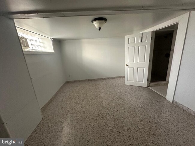 Building Photo - 3931 I St