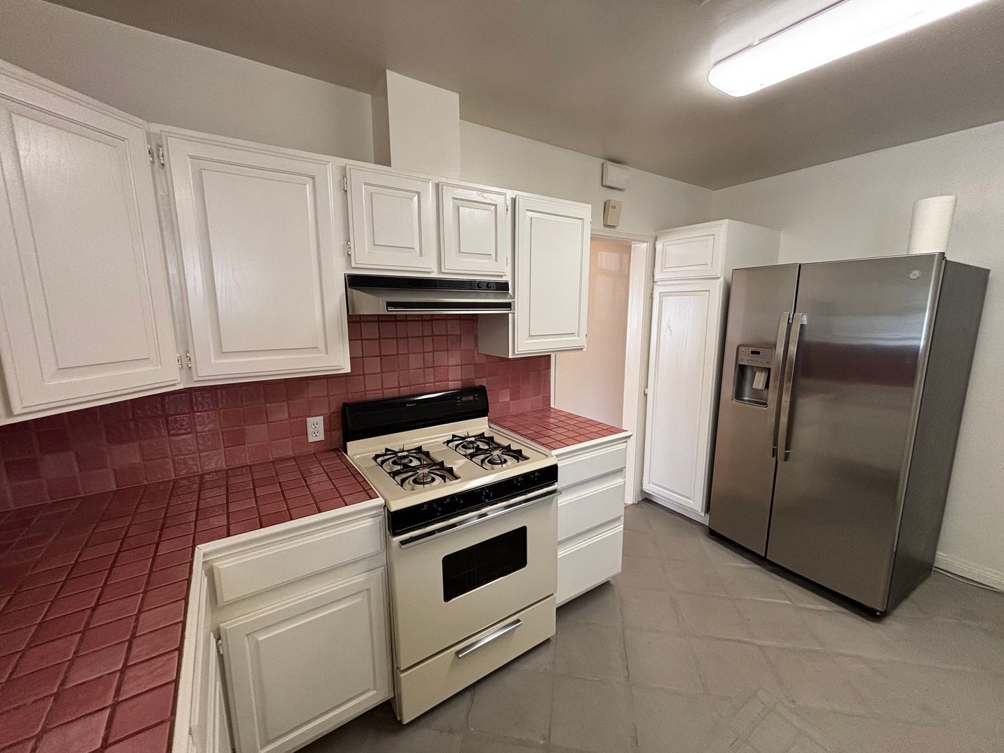 Building Photo - Bright 2-Bedroom Valley Village Home with Large Backyard, Central A/C & Private Driveway — $3,995...