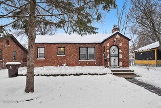 Building Photo - 2131 170th St