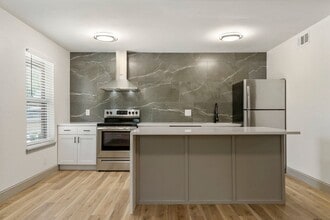 Building Photo - ONYX at 37th