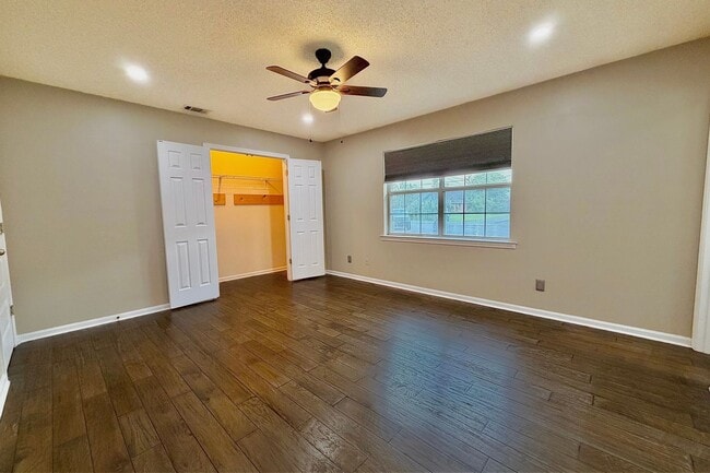 Building Photo - COMING AUGUST 2026! (Small Pets Only)