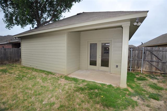Building Photo - 1102 Story Book Ln