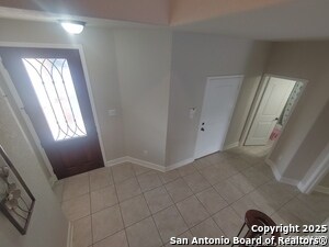 Building Photo - 1443 Nicholas Manor