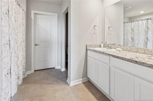 Building Photo - 3764 Red Tailed Hawk Dr