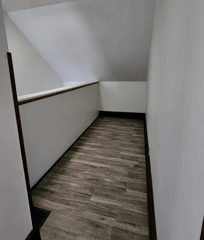 Loft - 7114 27th Ave