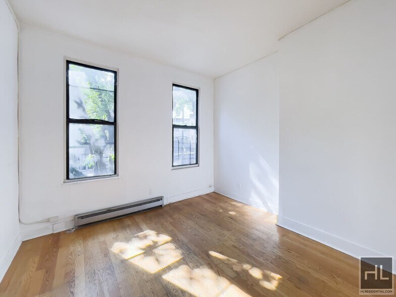 Building Photo - MENAHAN STREET / Spacious Bushwick 2-Bed 1...