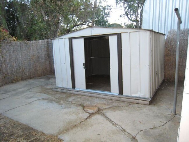 Building Photo - Charming stand alone Cottage w/LARGE Bonus in Lemon Grove $1000 Holiday Special