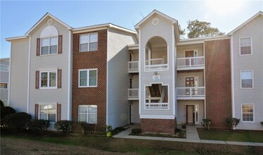 Building Photo - 341 Waterdown Dr