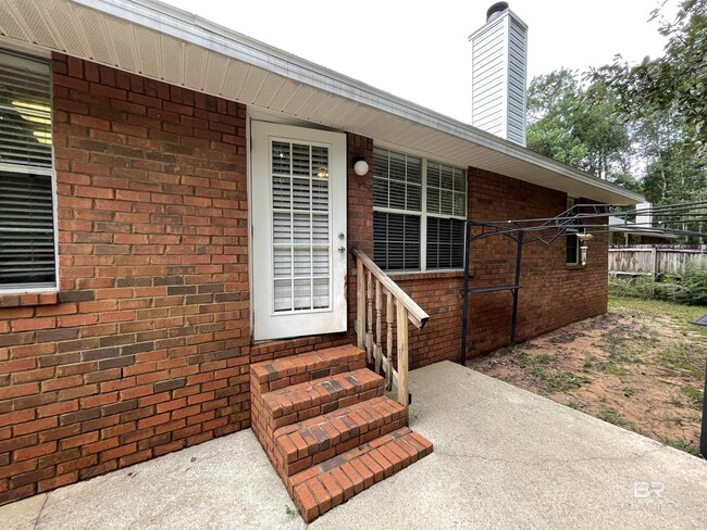 Building Photo - 11801 Balsam Ct