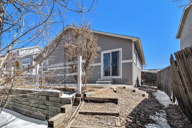 Building Photo - 3 bedroom home in Claremont Ranch